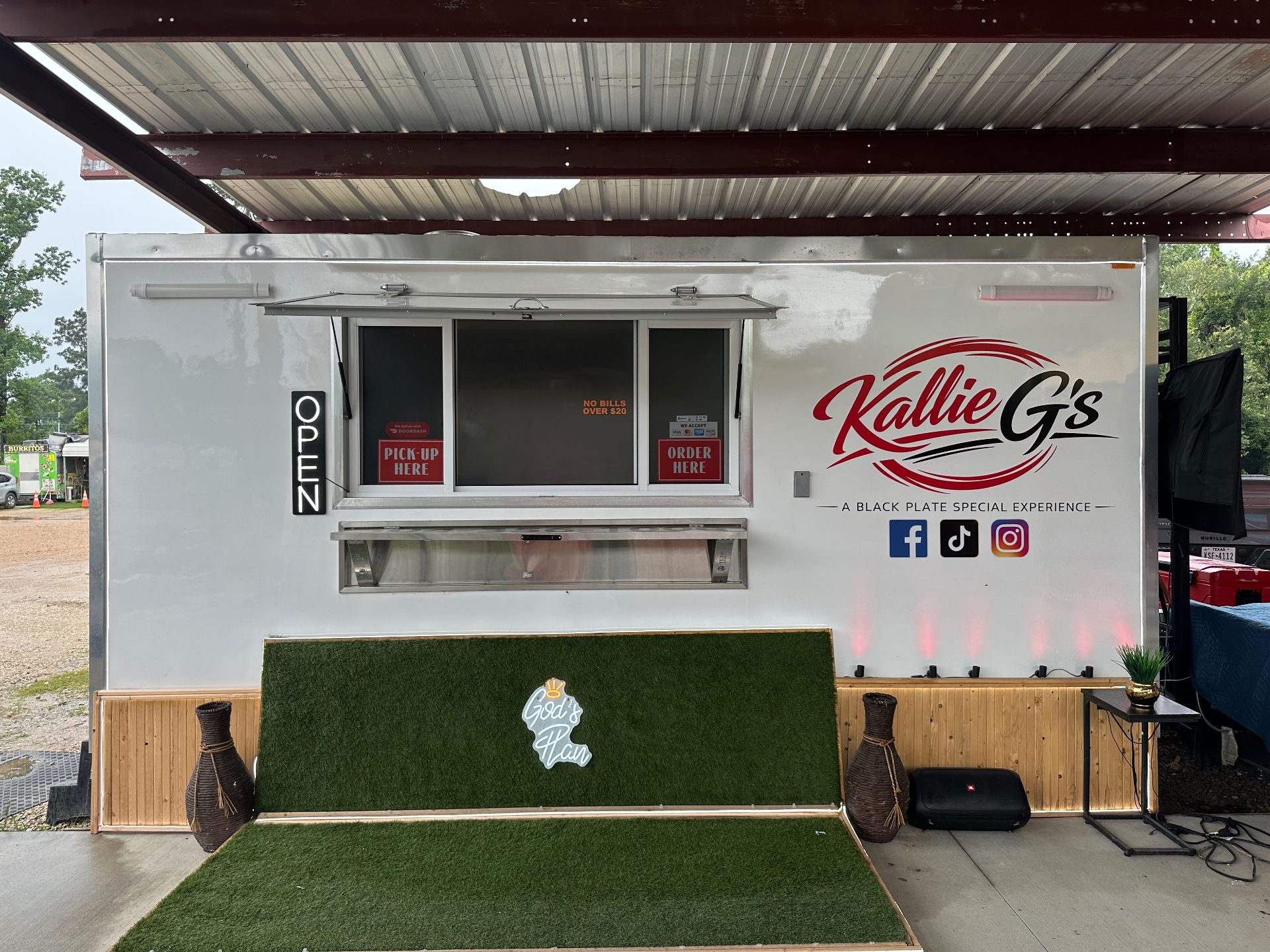 Kallie G's
